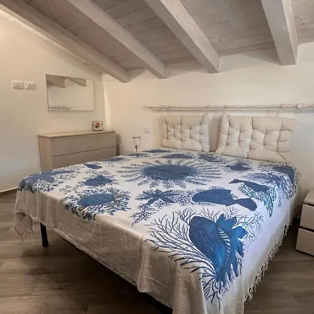 Sabrina Vicina Al Mare